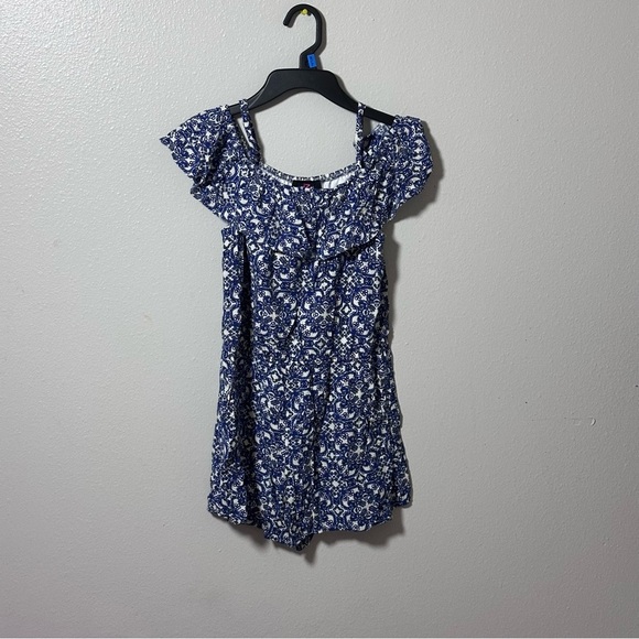 IZ byer Girls Blue floral romper size large - Picture 1 of 7